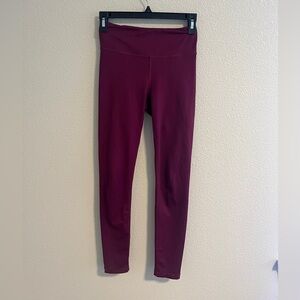 Jolyn Jade leggings maroon size XS